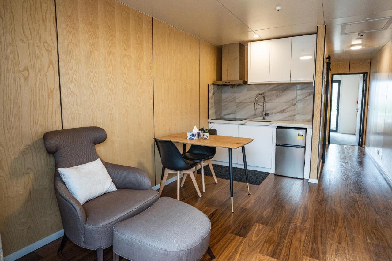Jillylan Villa Apartment Cromwell Bagian luar foto