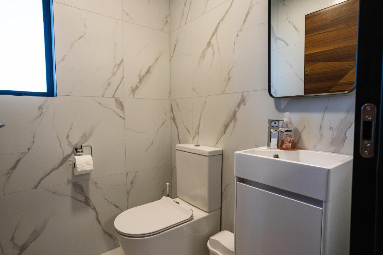 Jillylan Villa Apartment Cromwell Bagian luar foto