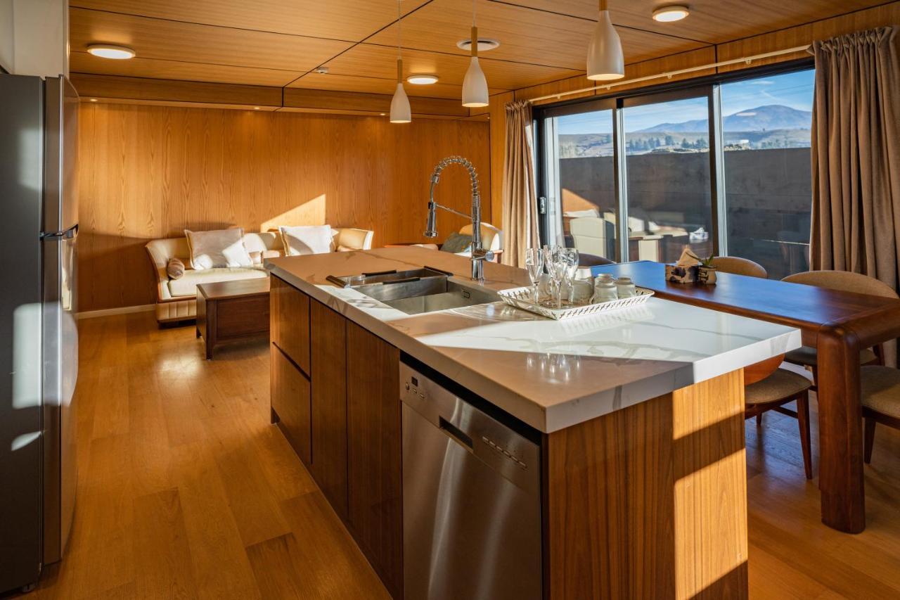 Jillylan Villa Apartment Cromwell Bagian luar foto