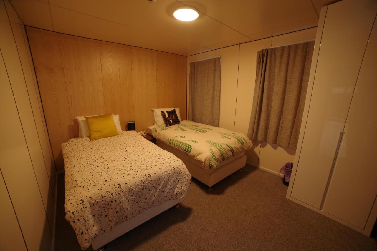 Jillylan Villa Apartment Cromwell Bagian luar foto